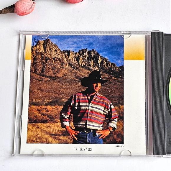 John Michael Montgomery Kickin' It Up (1994 Atlantic Records) Audio CD - Picture 5 of 5